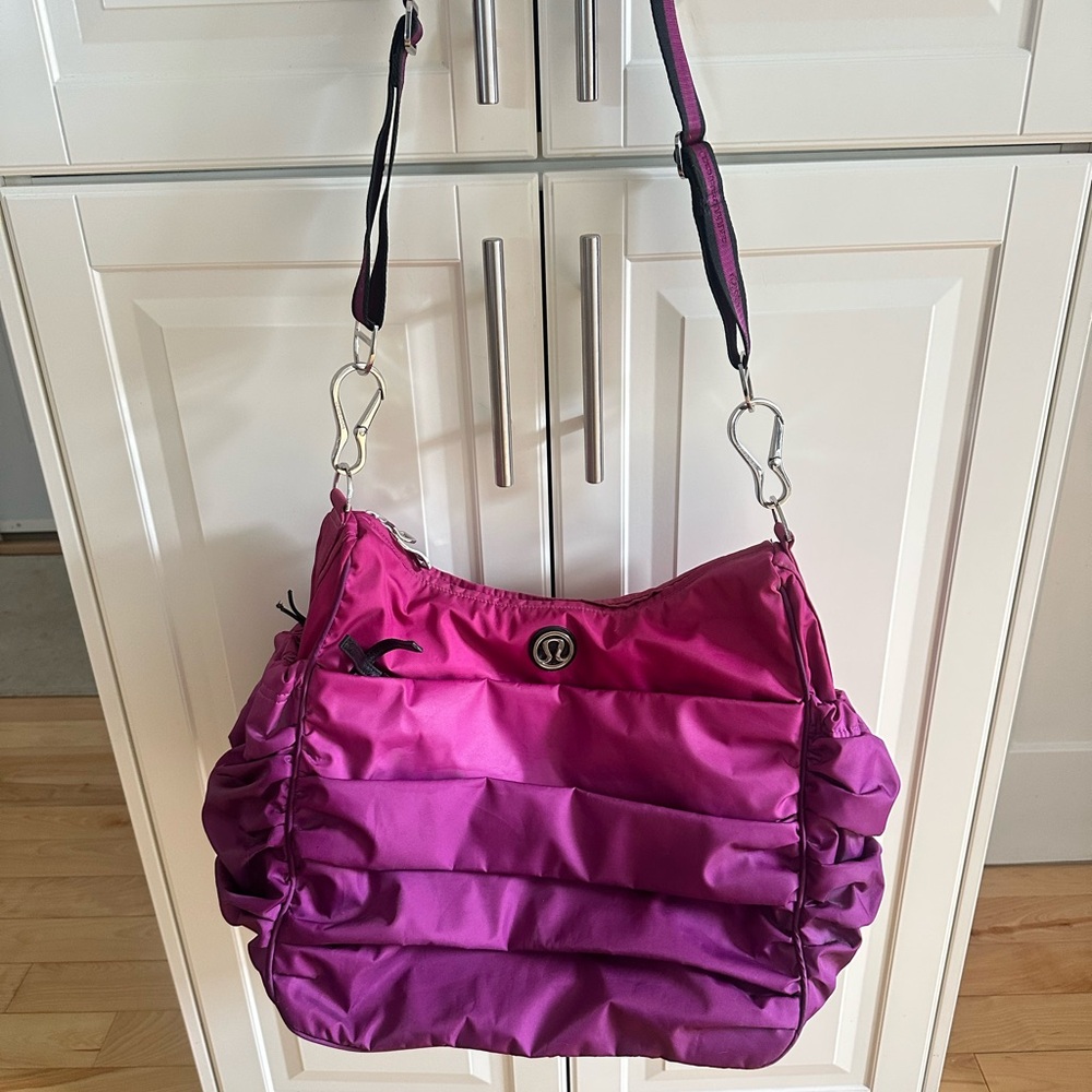 Lululemon Ombré Purple Women's Bag